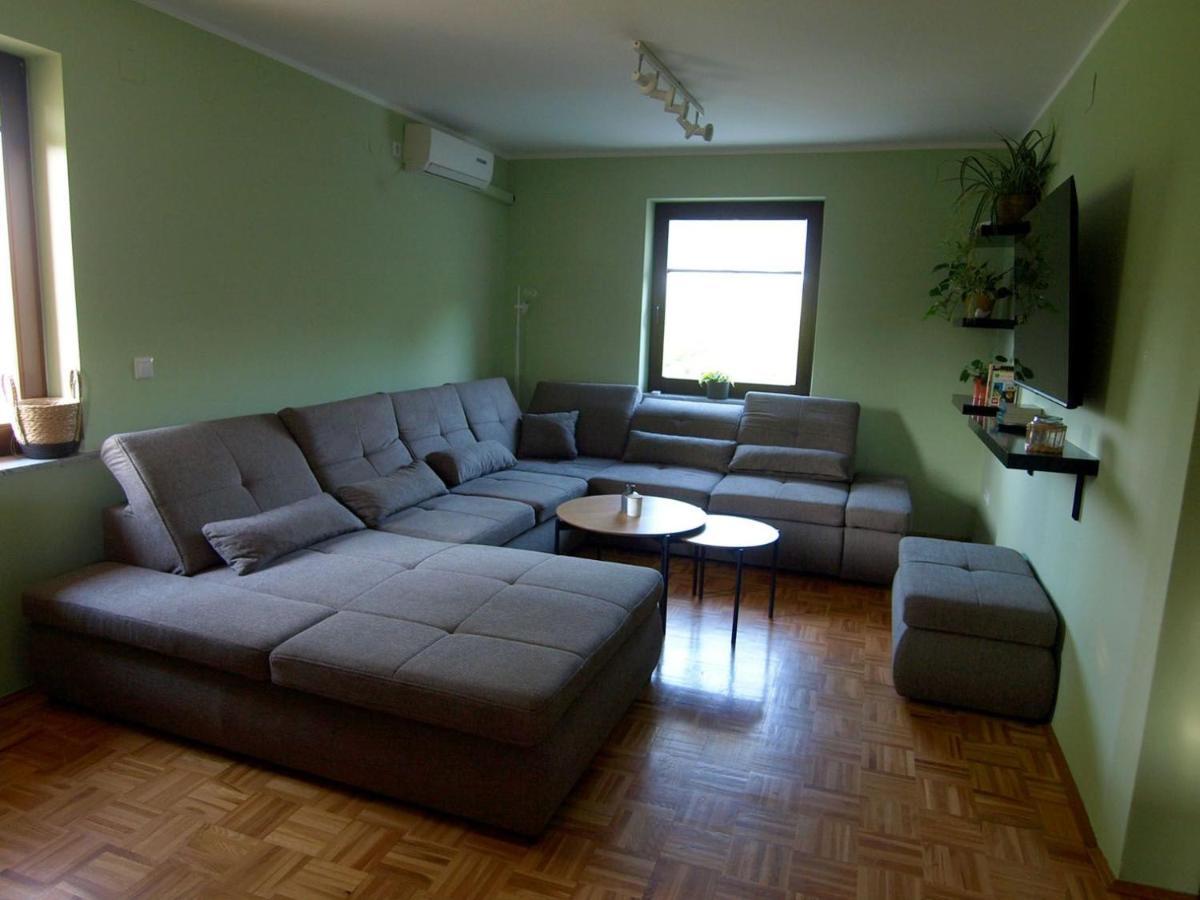 Holiday House Zarja - With Sauna And Hot Tub Bizeljsko Exterior photo