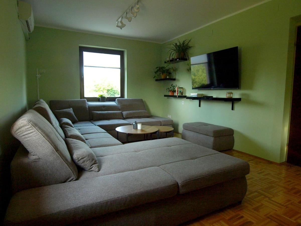 Holiday House Zarja - With Sauna And Hot Tub Bizeljsko Exterior photo